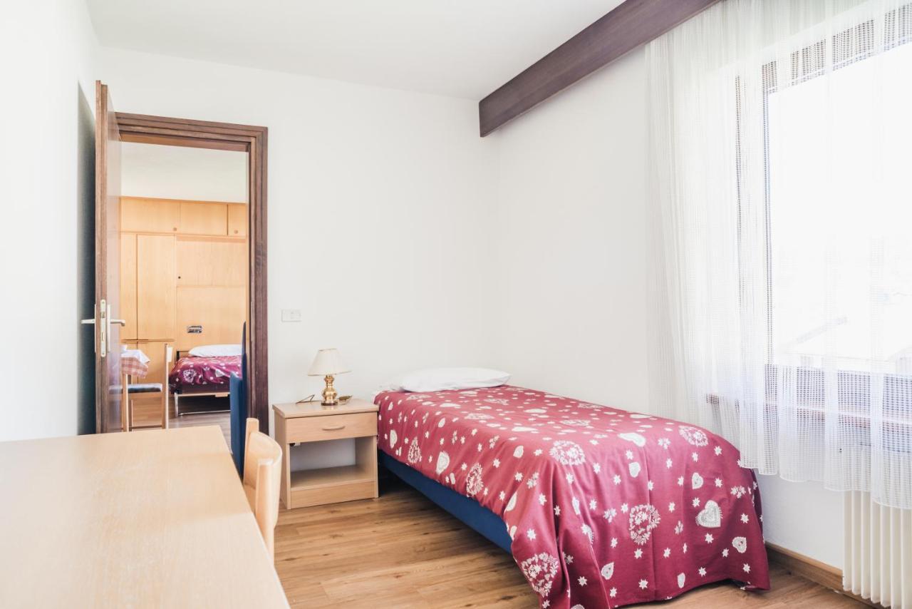 Residence Dolomia ปอซซาดิฟัซซา ภายนอก รูปภาพ
