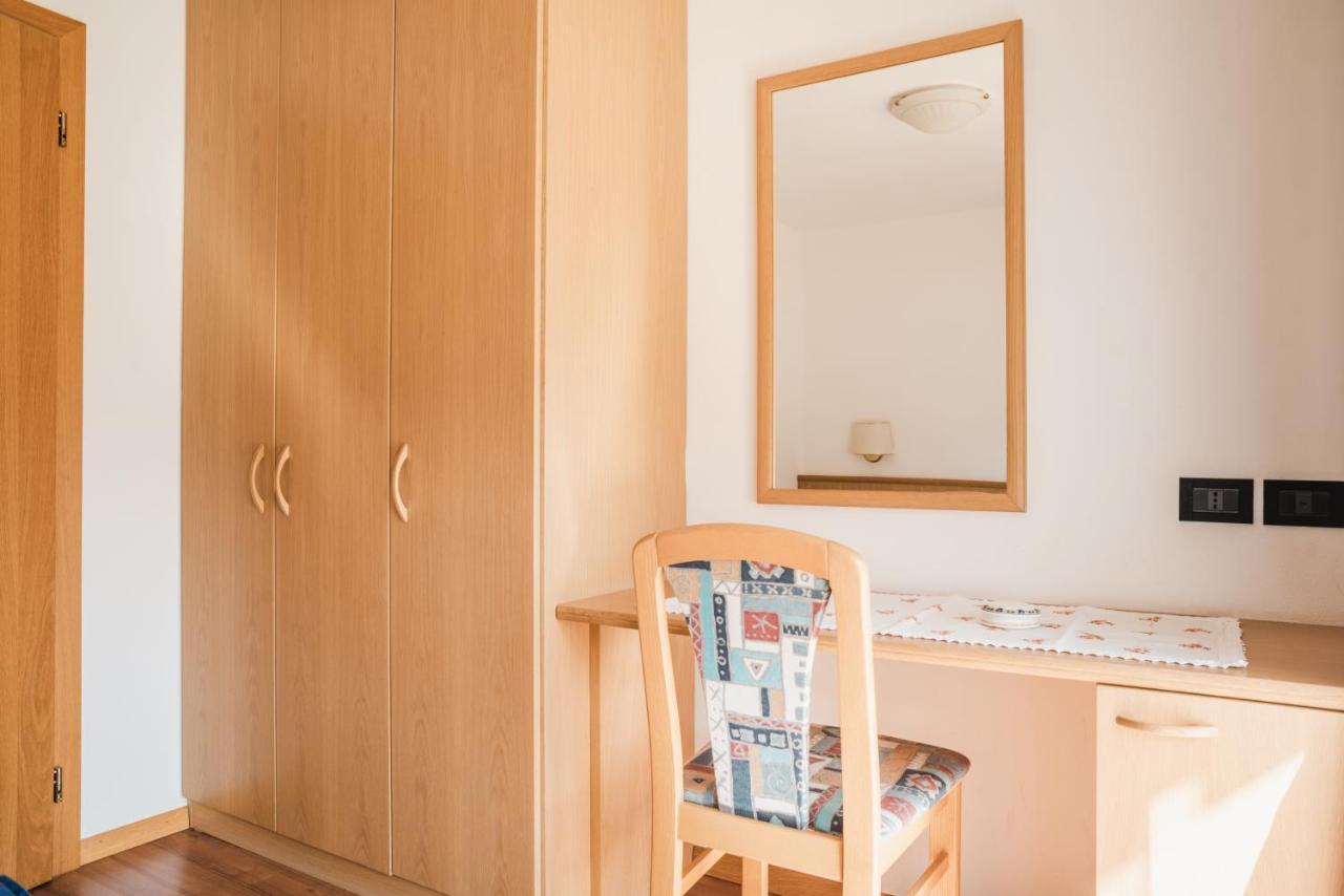 Residence Dolomia ปอซซาดิฟัซซา ภายนอก รูปภาพ